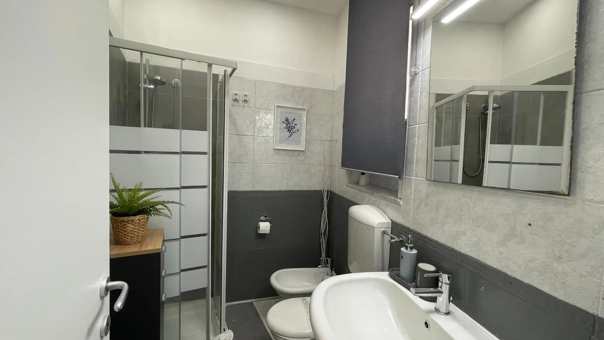 Bb Essenze Bed & Breakfast Palermo