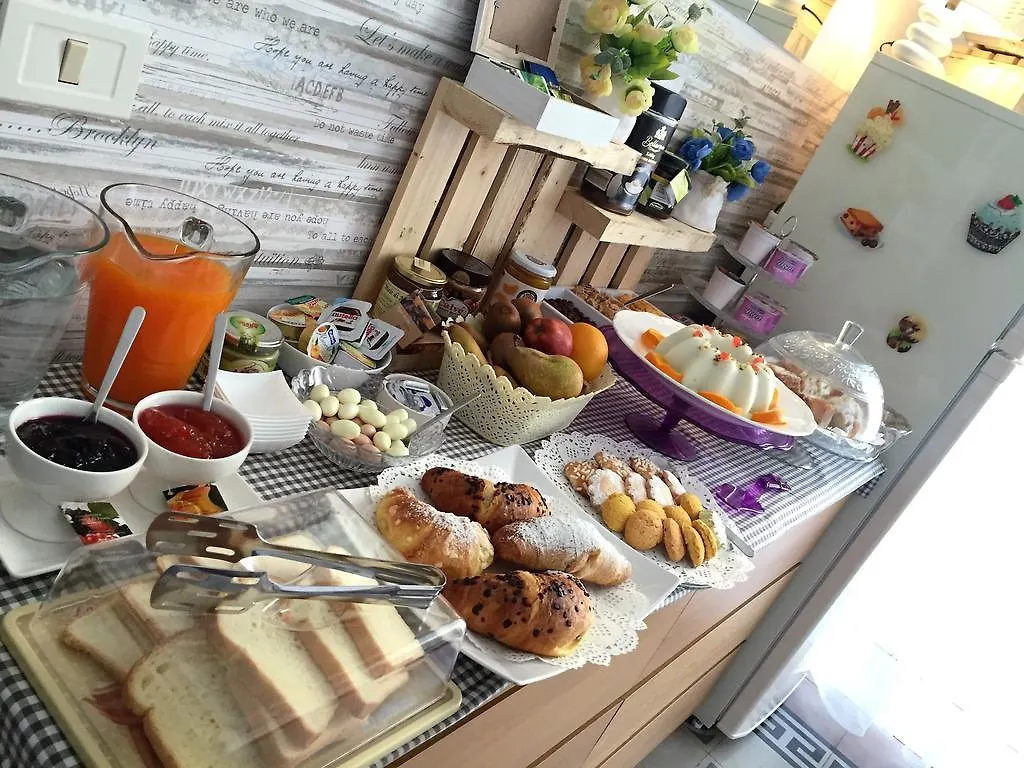 Bb Essenze Bed & Breakfast Palermo 3*,