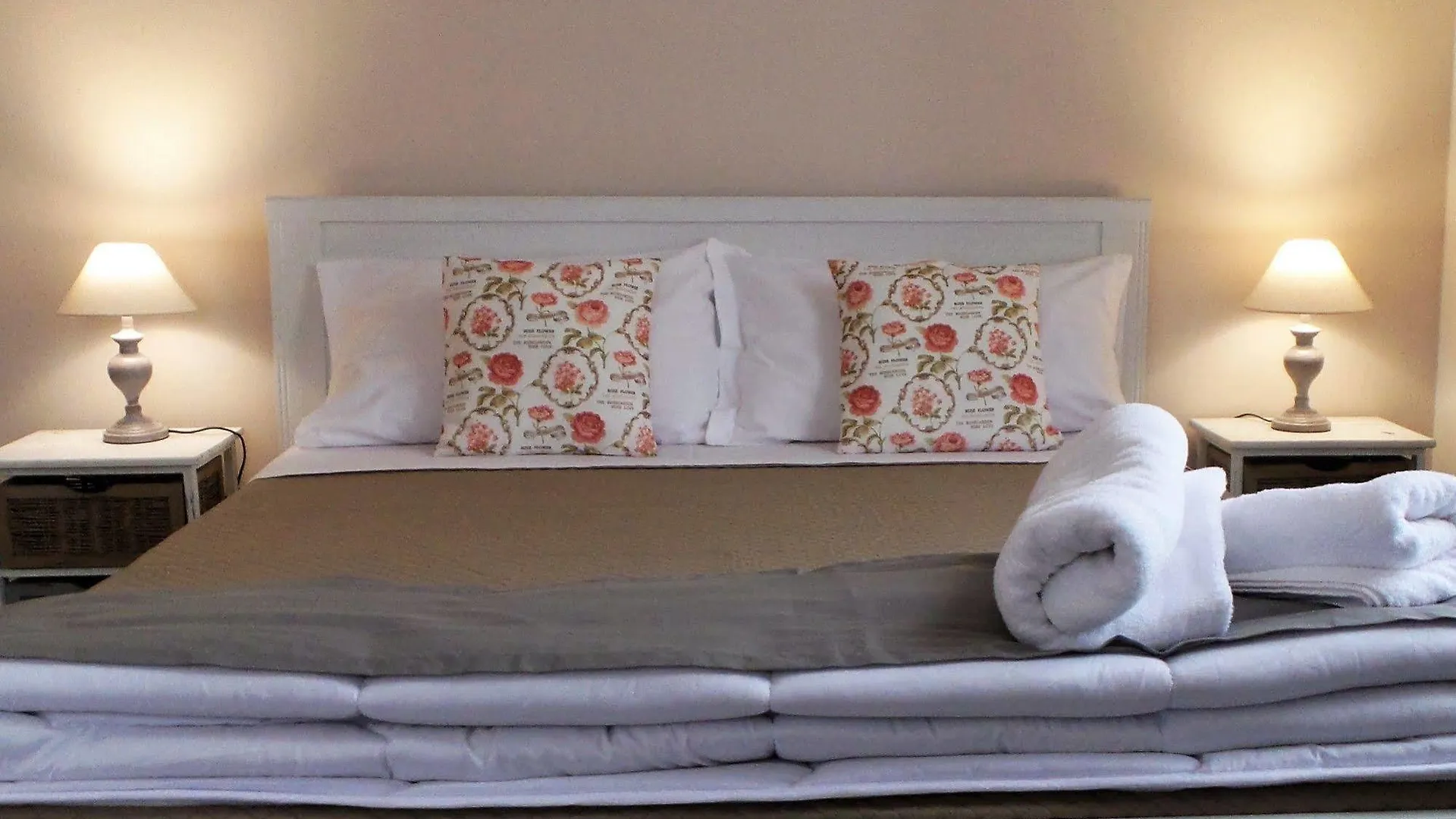 Bb Essenze Bed & Breakfast Palermo